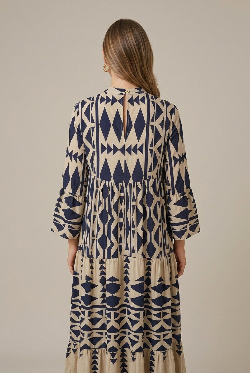 Effortless Printed Maxi Dress for Women with V-Neck Long Sleeve Tiered Flowy Boho Style