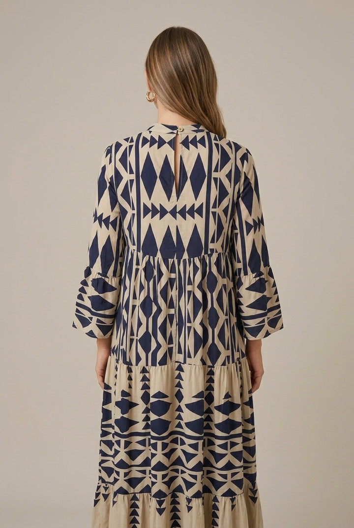 Effortless Printed Maxi Dress for Women with V-Neck Long Sleeve Tiered Flowy Boho Style